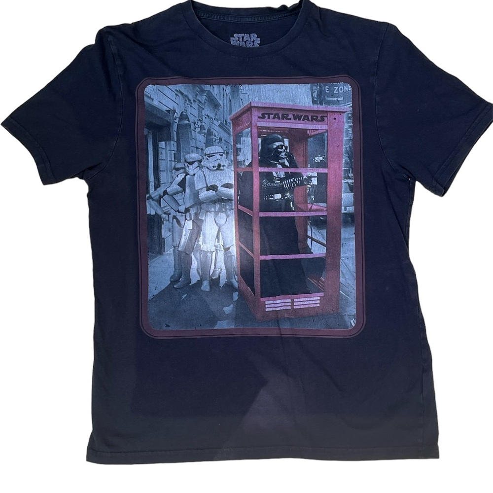 graphic black Star Wars shirt size small S